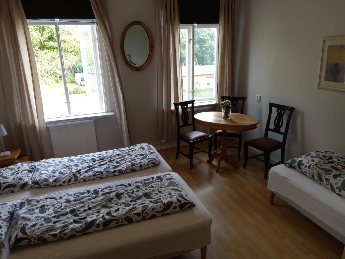 Vargon Hunnebergs Gard Hostel & Camping מראה חיצוני תמונה